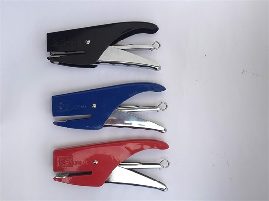 CUCITRICE A PINZA LEONE 642                 64200